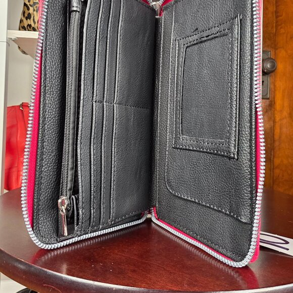 Betsey Johnson Pink Quilted Wallet - Picture 4 of 6